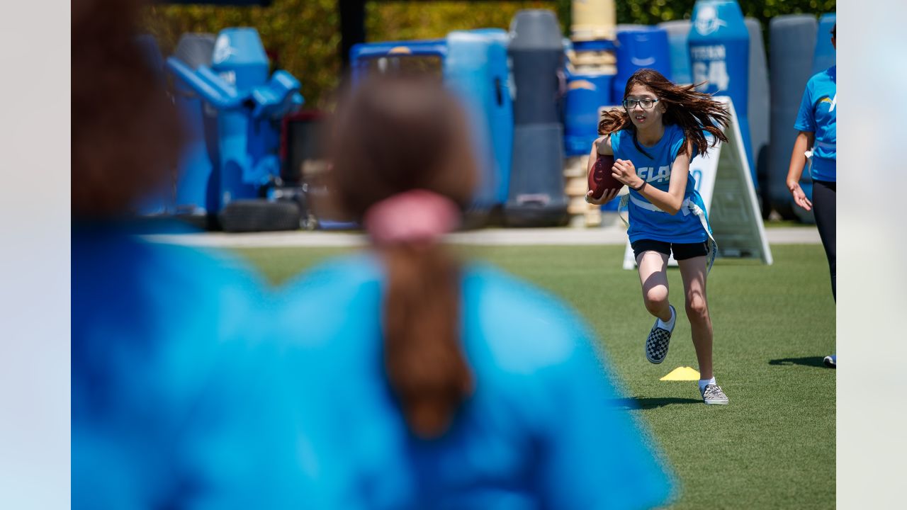 California on Track to Make Flag Football a Girls' HS Sport – NBC Los  Angeles