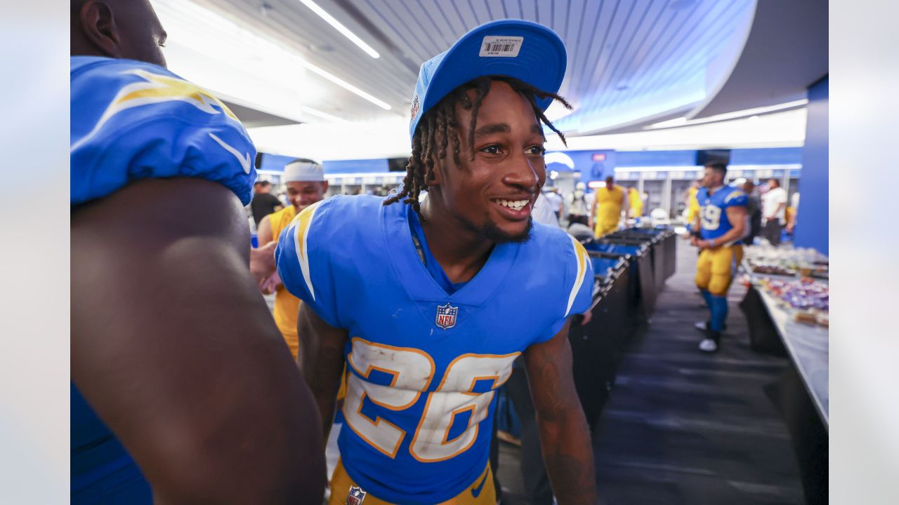 Photos: Bolts Celebrate Week 1 Victory Over Raiders