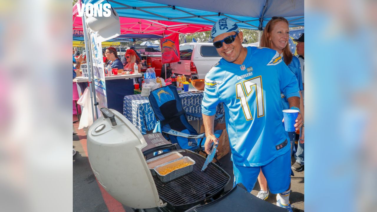 VEGAS PRE GAME TAILGATE PARTY- RAIDERS VS L A CHARGERS Tickets, Thu, Dec  14, 2023 at 1:00 PM