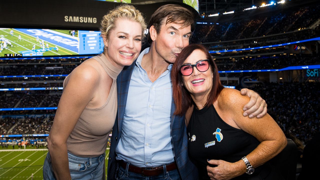 Trea Turner, Jerry O'Connell and More Show Up for Bolts MNF