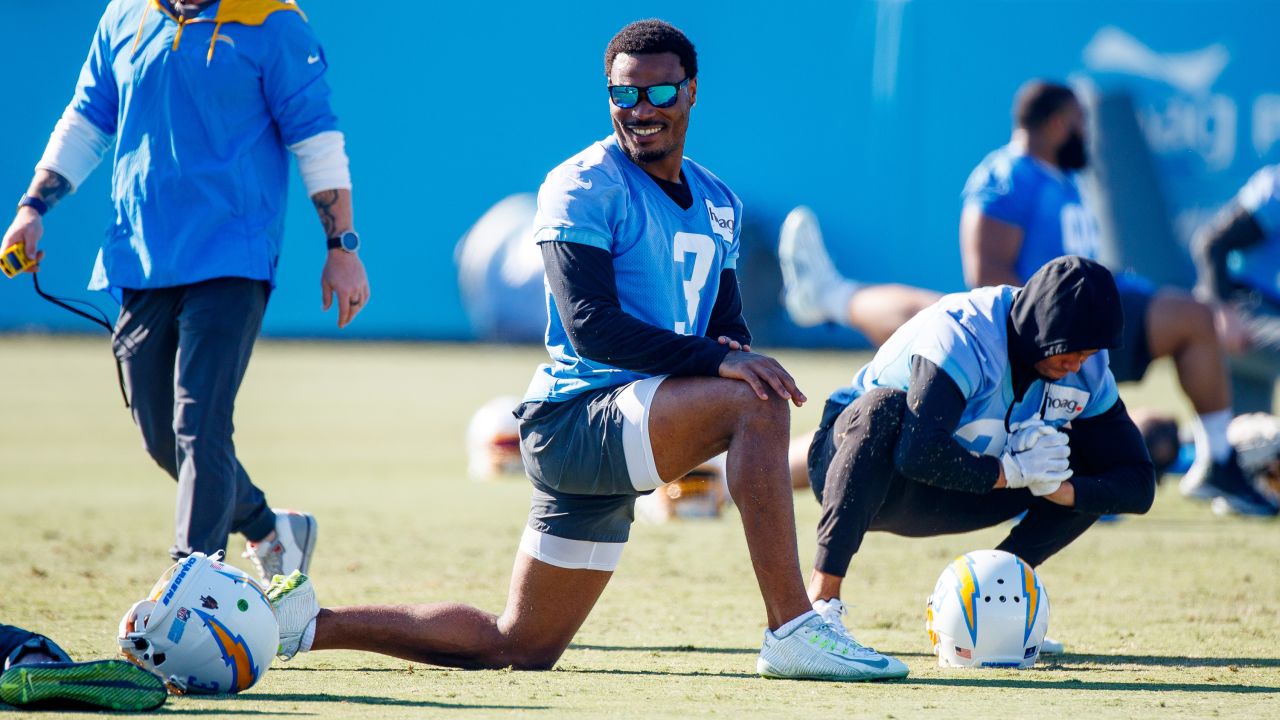 Photos: Bolts Wrap Up Christmas Eve Practice Before Indy