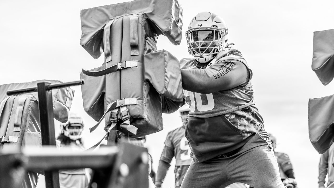 The 2023 Chargers Offensive Line: Will Jamaree Salyer Be A Starter At Left  Guard? - LAFB Network