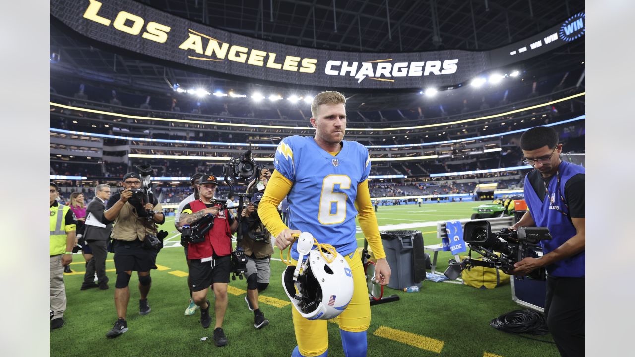 Photos: Bolts Celebrate MNF Win at SoFi Stadium