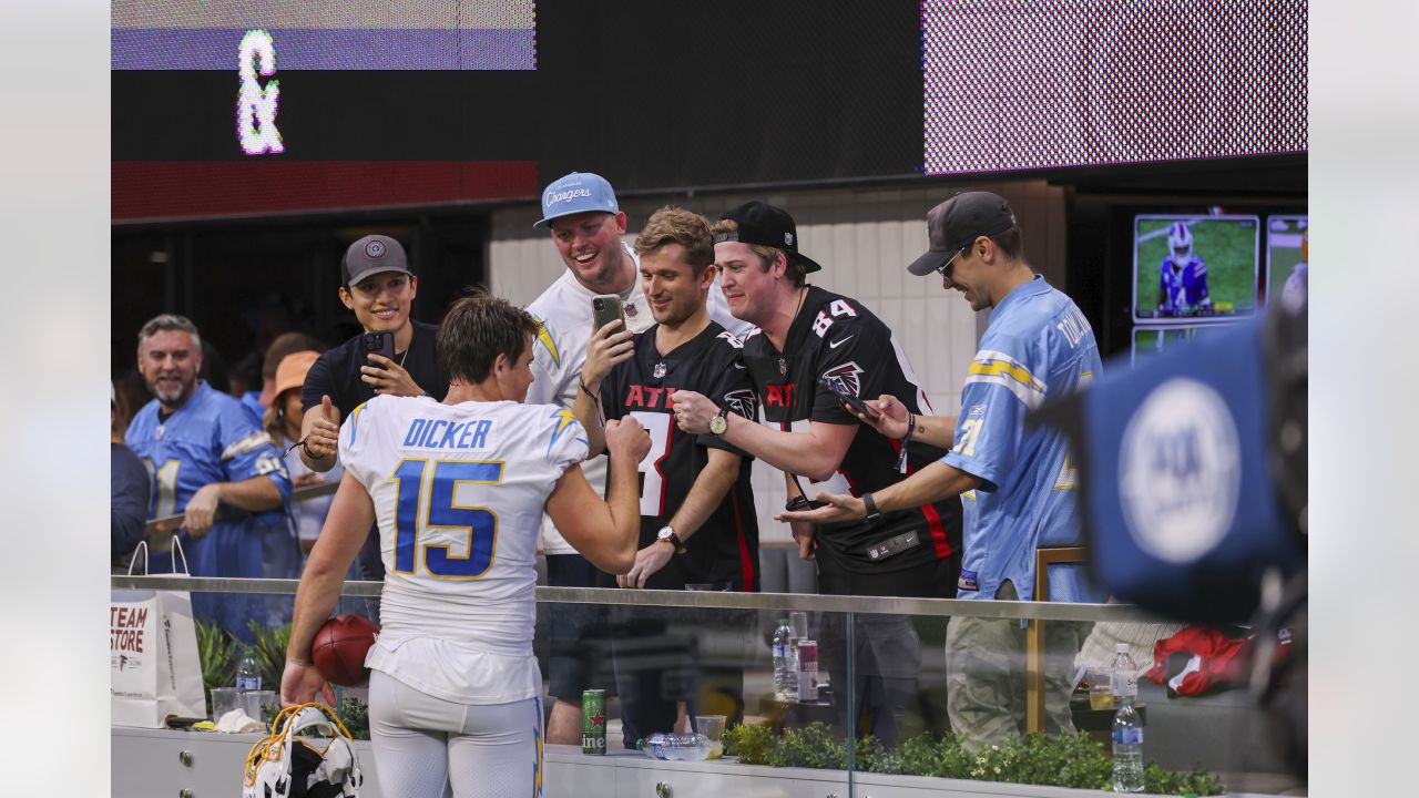 Photos: Bolts Celebrate Win in Atlanta