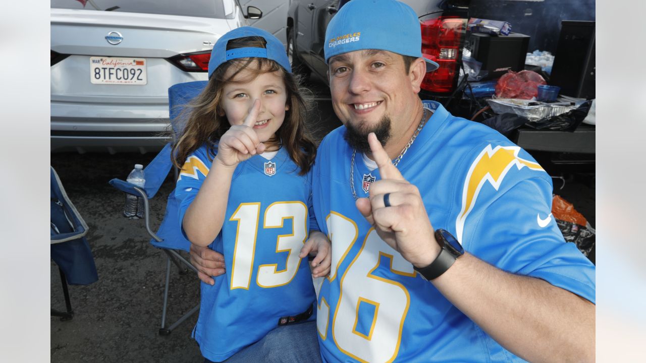 Chargers News: 4 winners, 3 losers from Bolts' 36-34 loss to Dolphins -  Bolts From The Blue