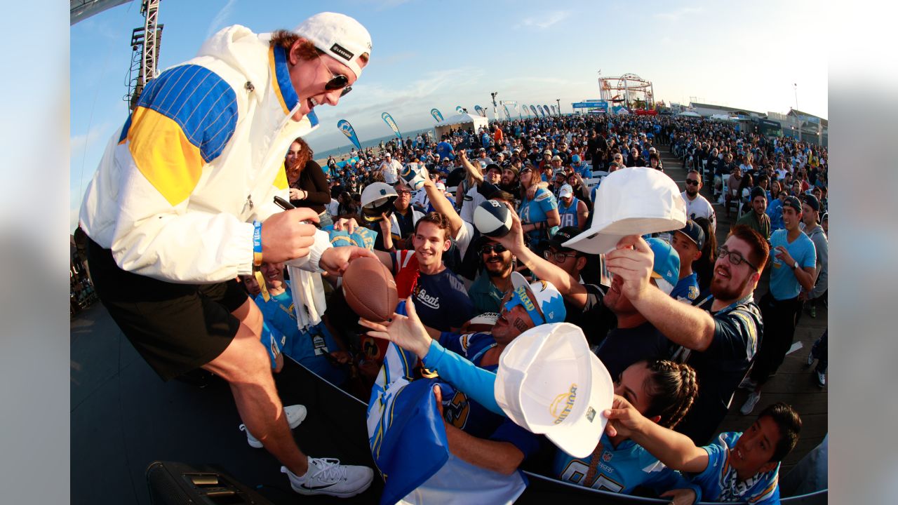 LA Chargers Host First NFL Draft Party At The Santa Monica Pier - Canyon  News