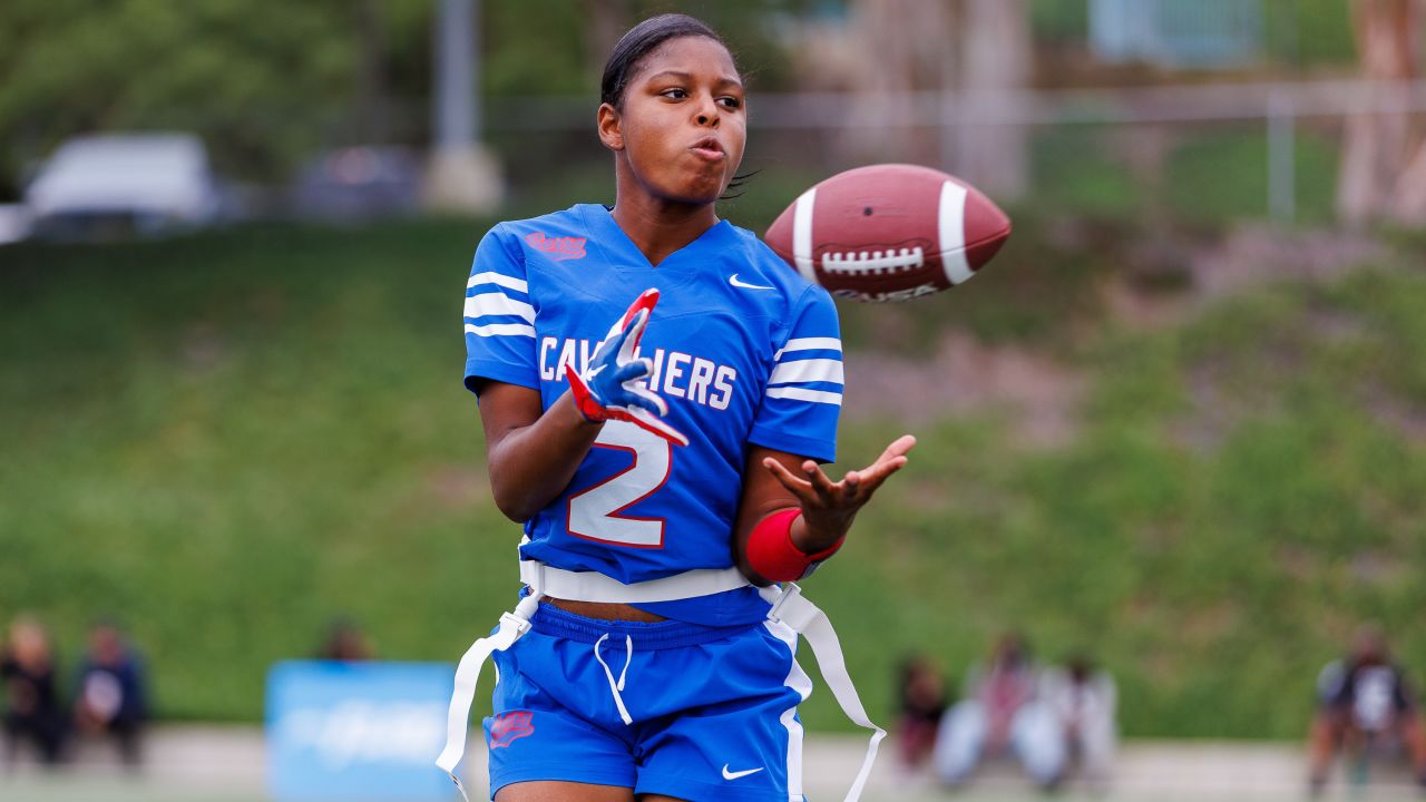 Los Angeles Chargers and Los Angeles Rams launch local high school girls'  flag football league - High School Football America