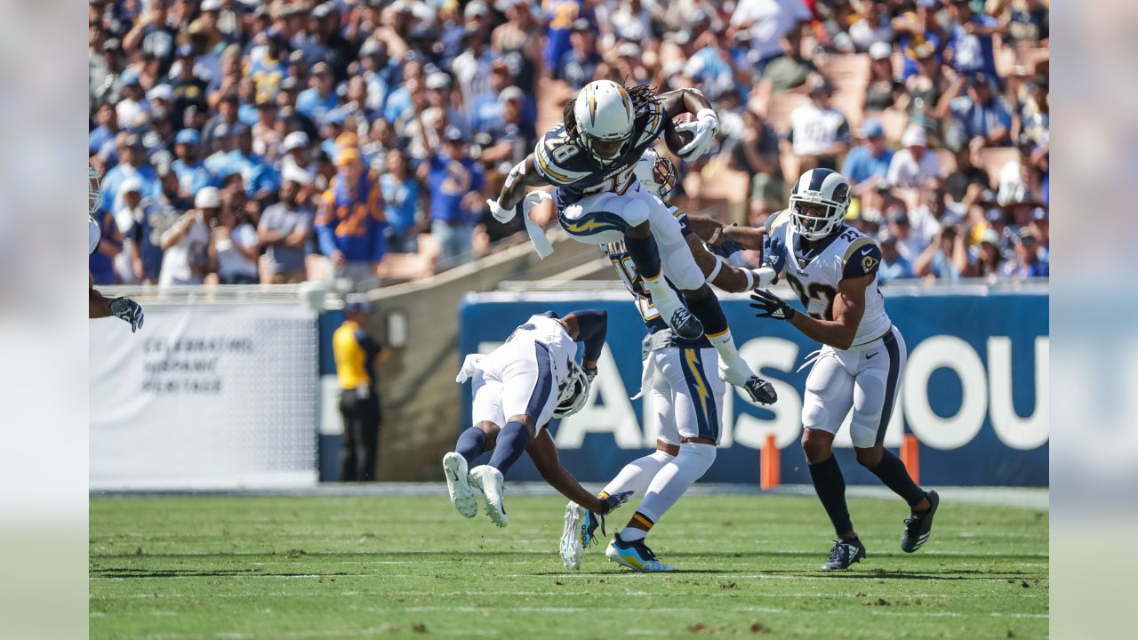 Antonio Gates and Philip Rivers have heated exchange on sidelines during  Chiefs game