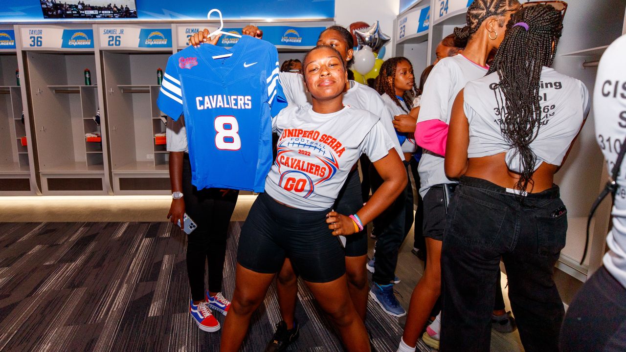 Rams and Chargers Unveil Jerseys for Girls Flag Football League – Los  Angeles Sentinel