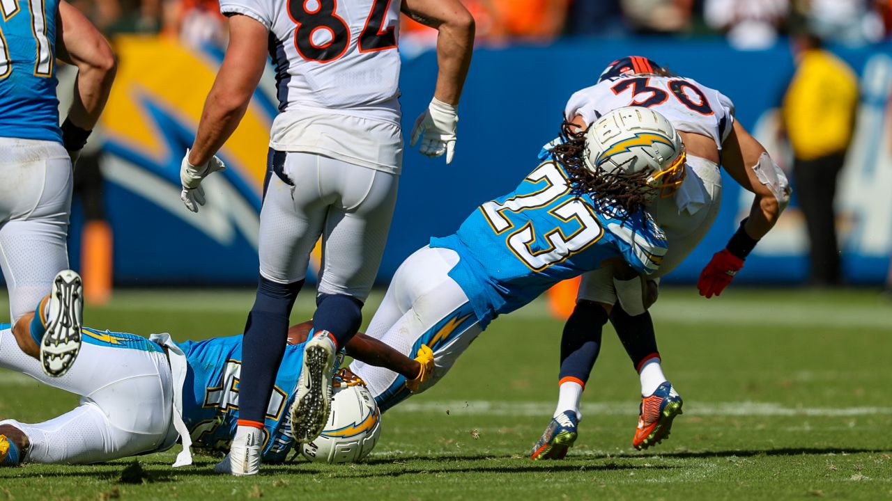 Colorado native Austin Ekeler's late-game runs seal Broncos defeat against  Chargers – The Denver Post