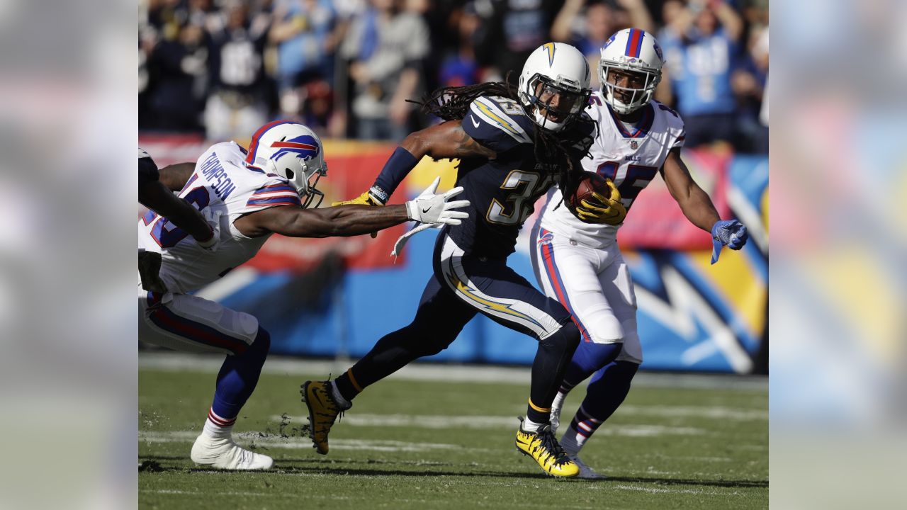 Chargers-Bills Final Score: Chargers Destroy Bills 54-24, Chase Rookie QB  Nathaniel Peterman - Bolts From The Blue