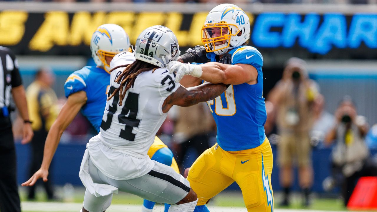 Los Angeles Chargers center Isaac Weaver (60) during an NFL