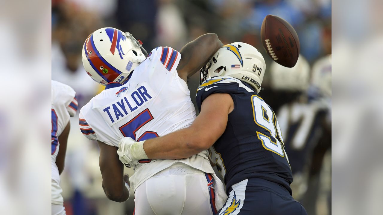 Photos: Chargers blow out the Bills 54-24 – Pasadena Star News