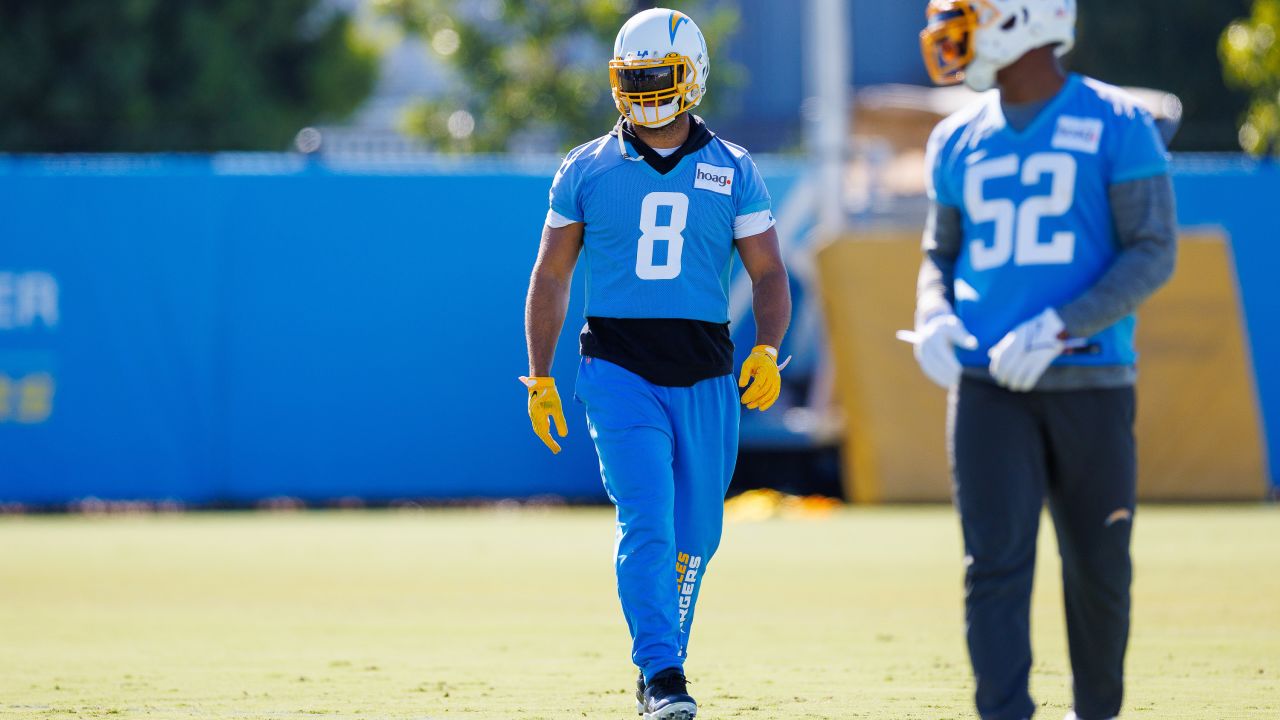 ⚡️ Los Angeles Chargers (LAC) Uniform Tracker ⚡️ on X: Our final @Chargers'  2021 uniform season matrix. Bolts (9-8) finish the season 4-5 when wearing  white, 4-2 wearing powder blue, 0-1 wearing