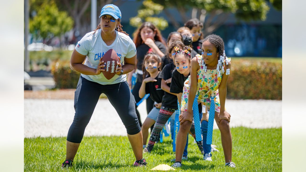 Elite girls' flag football teams meet in inaugural Nike Kickoff