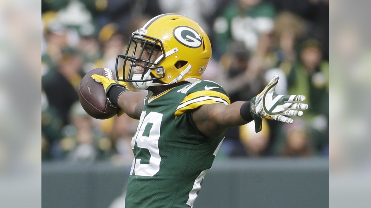 Bears Pushed to Sign Ex-Packers CB Casey Hayward