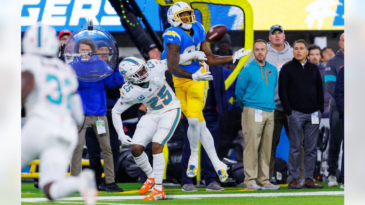 Mike Williams injury: Chargers WR out for season with torn ACL - DraftKings  Network