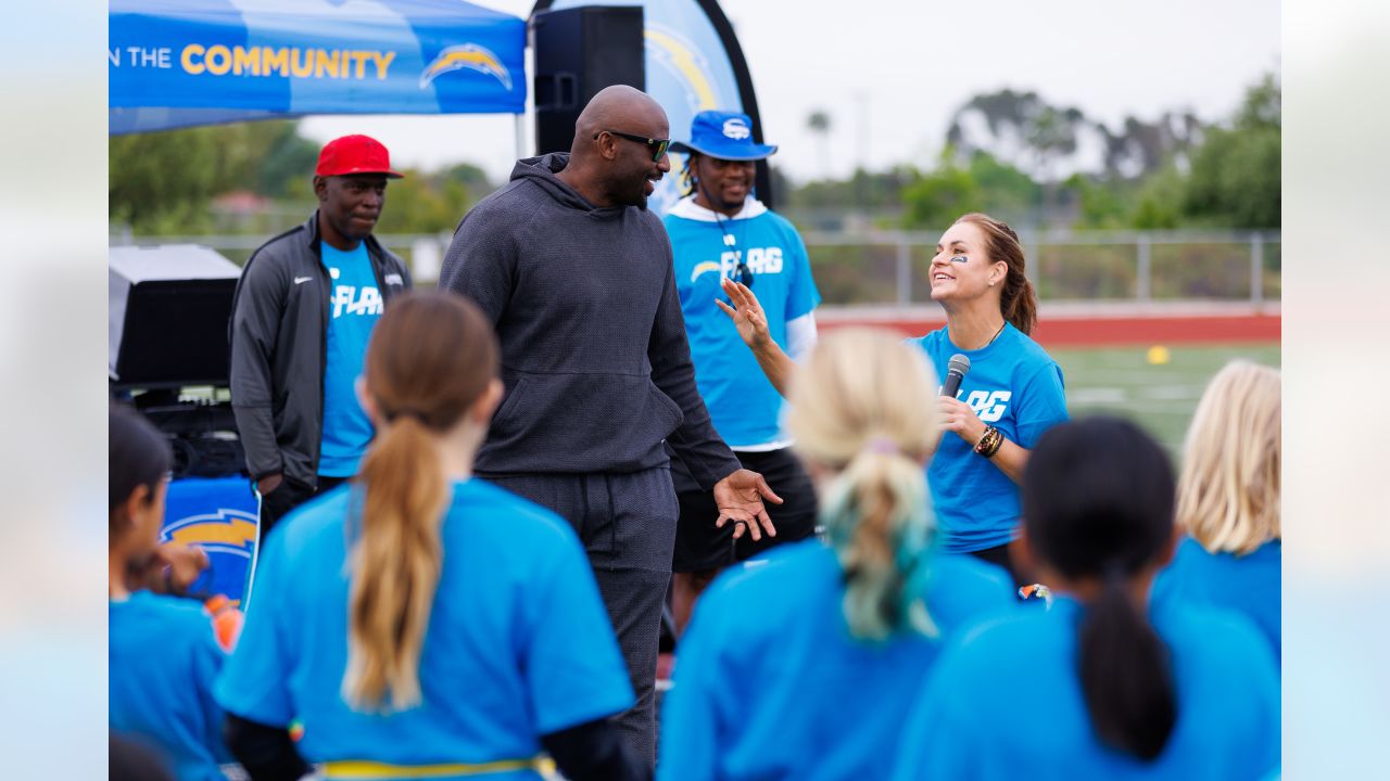 Chargers and Corey Liuget Team Up to Host San Diego Girls Flag Event