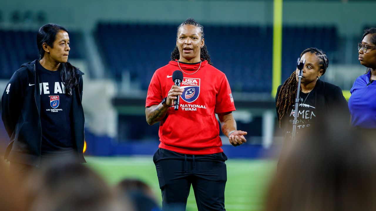 Rams launch flag football league for Los Angeles Unified students, surprise  students with jerseys and equipment