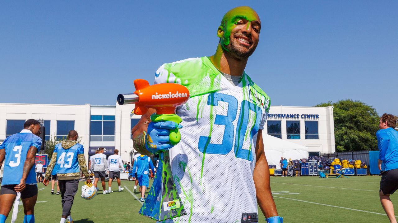 Austin Ekeler Wins Nickelodeon's 2022 NFL NVP