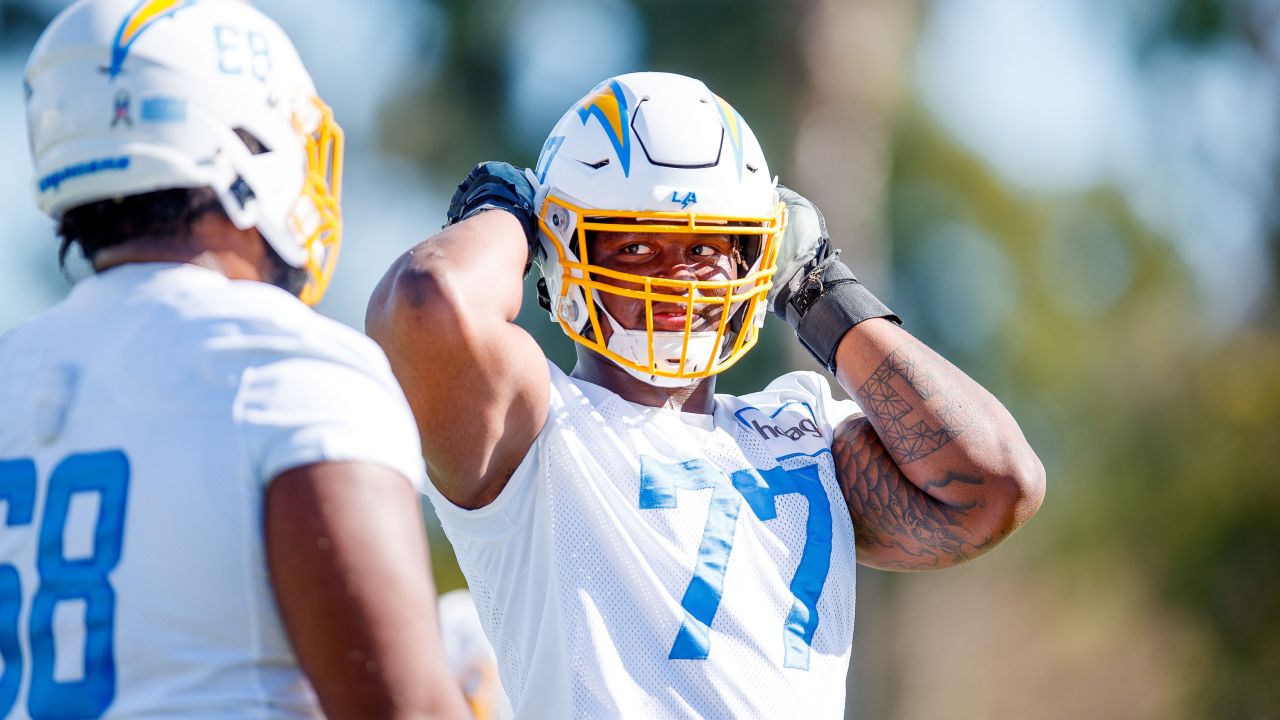 5 Takeaways: Chargers Begin Playoff Push Sunday Against Cardinals