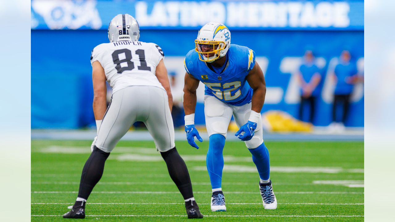 Chargers' Khalil Mack has sack party against his old Raiders