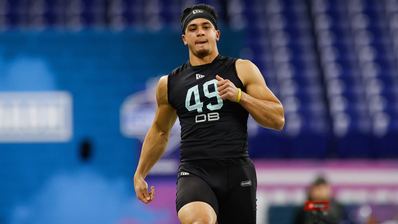 Meet Sixth Round Pick Safety Alohi Gilman