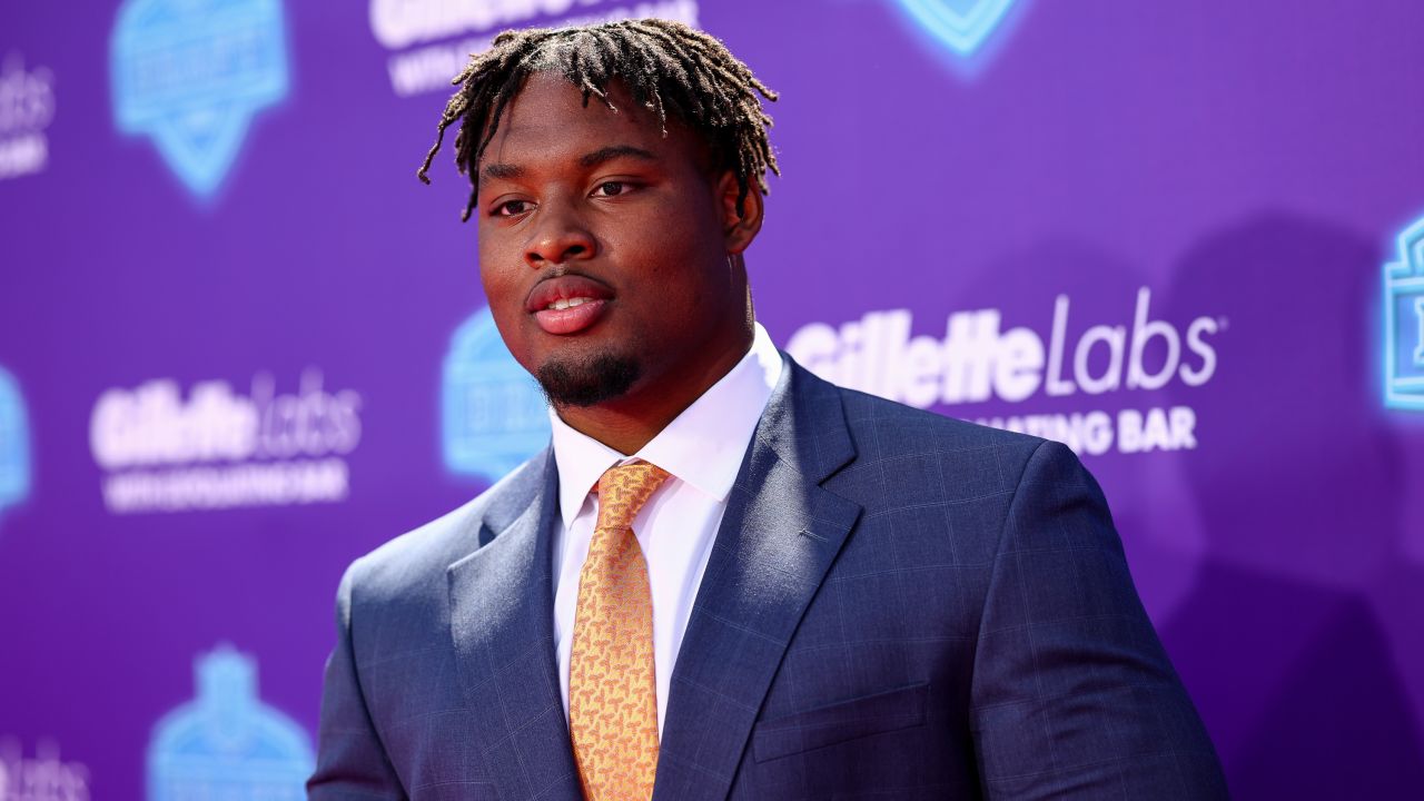 Chargers News: Bolts agree to terms with OG Zion Johnson - Bolts From The  Blue