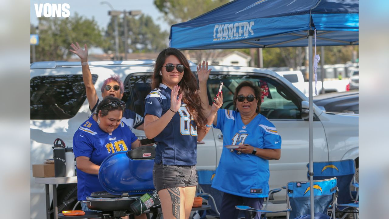 Chargers Tailgate Week 5: Raiders vs. Chargers