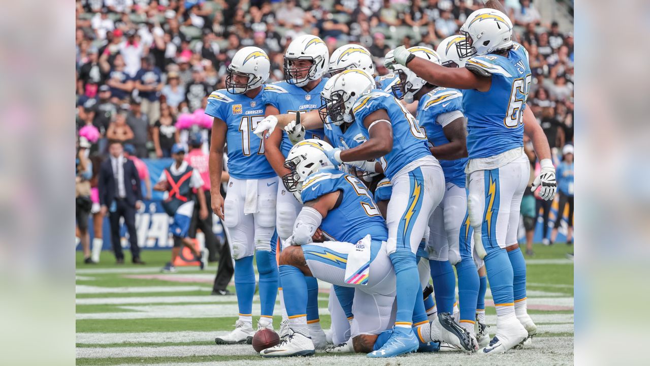 Recap: Chargers Roll Raiders 26-10