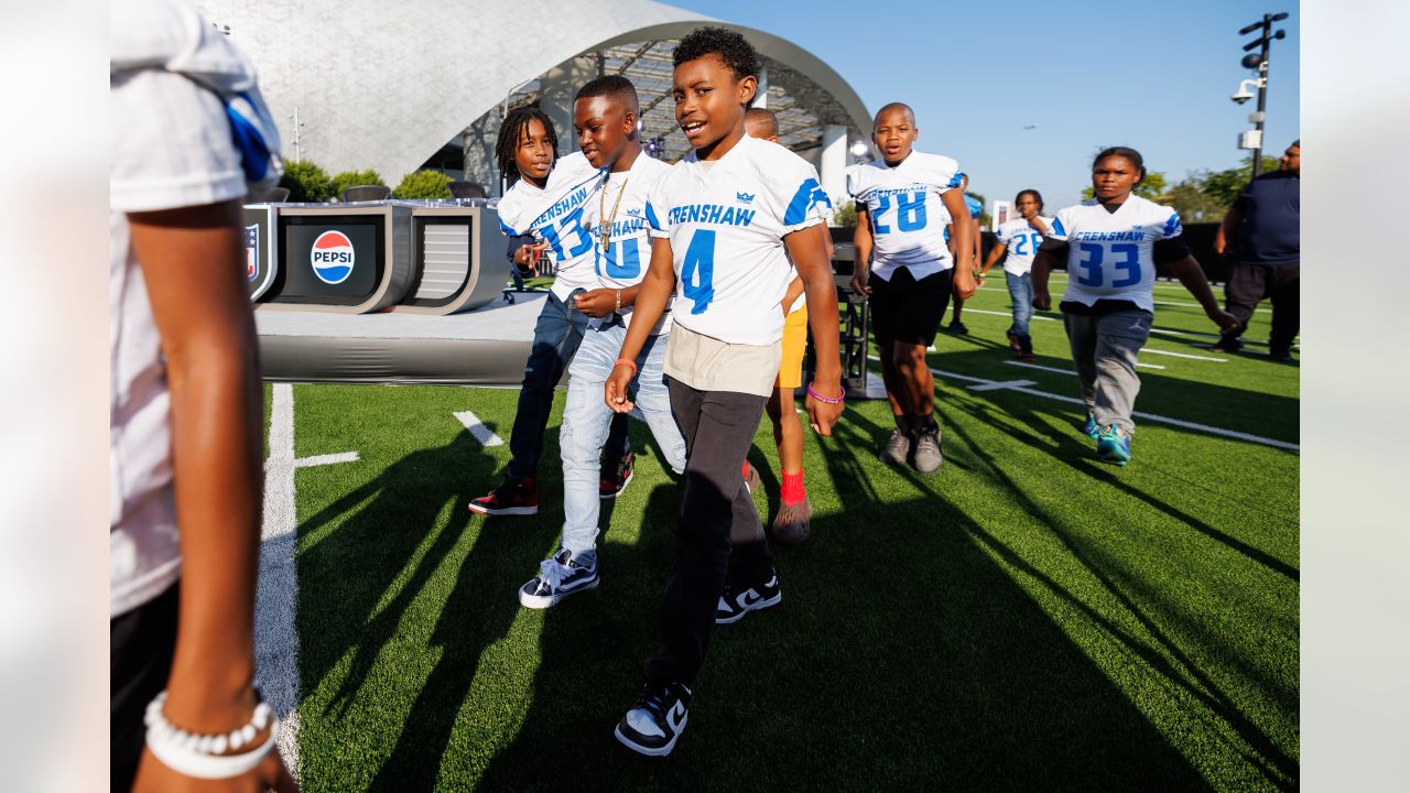 Chargers Host Youth Football Teams at NFL Network