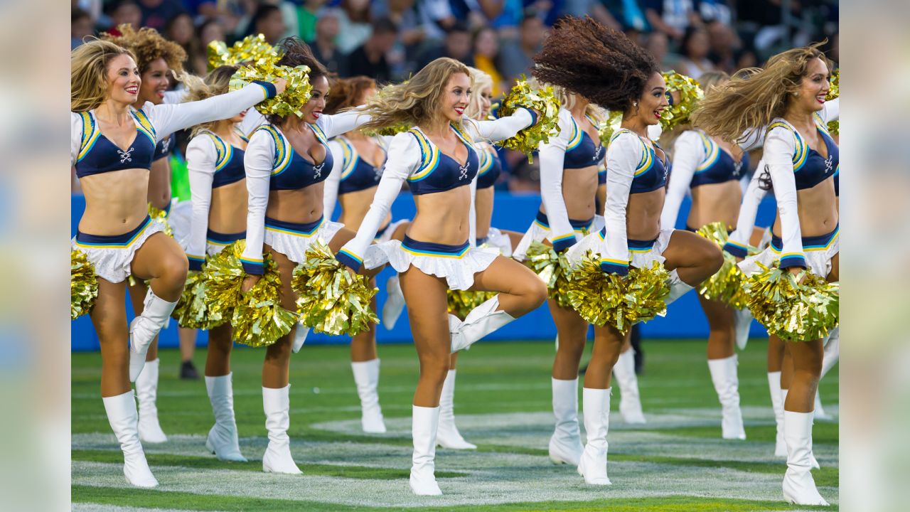 San Diego Charger Girls Speaking Fee and Booking Agent Contact