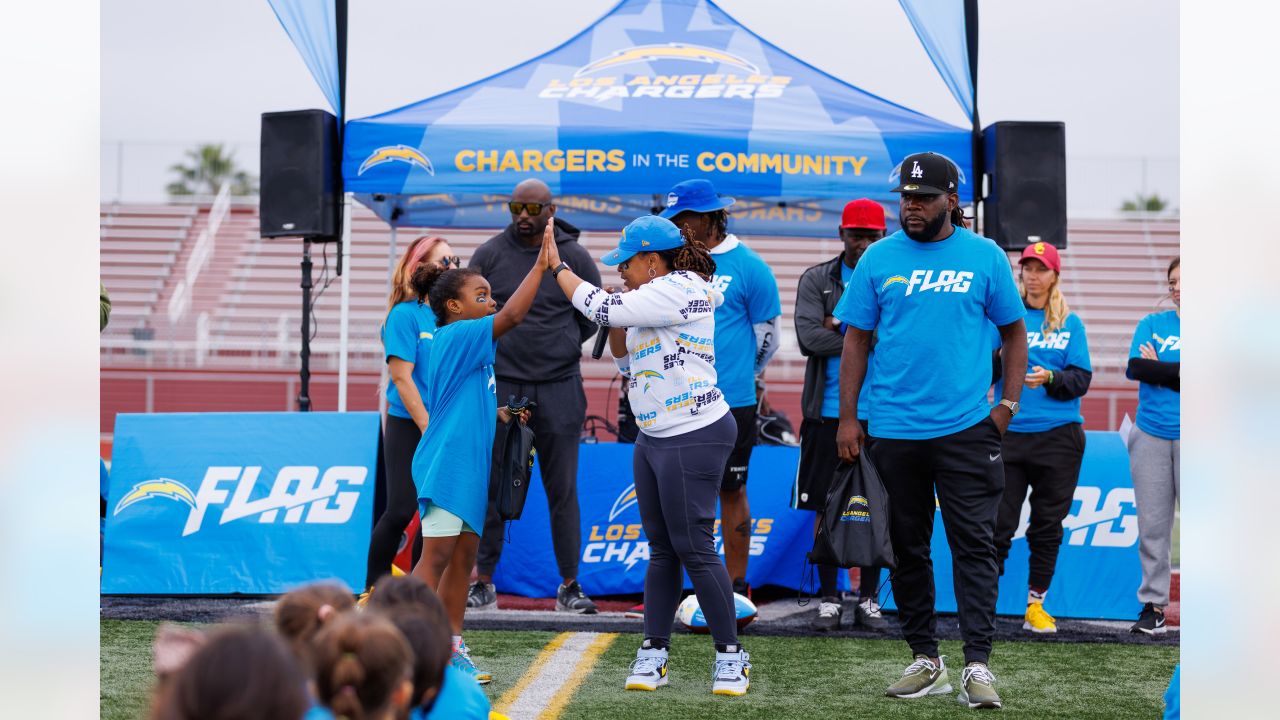 Chargers and Corey Liuget Team Up to Host San Diego Girls Flag Event