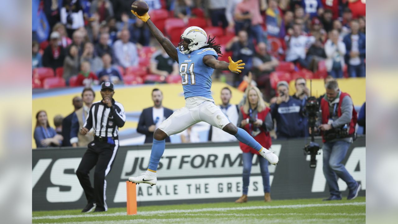 Chargers survive late Titans rally to win at Wembley