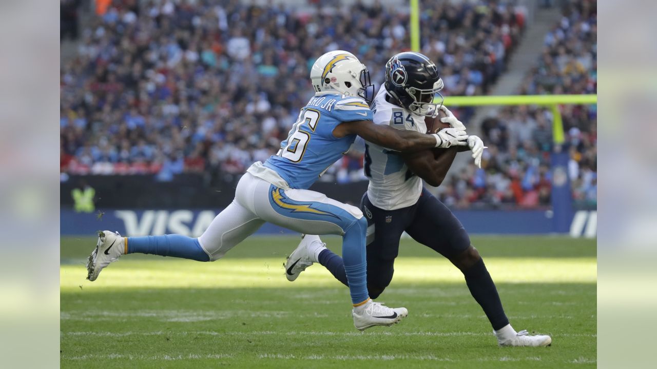 Titans-Chargers live updates from Wembley Stadium in London