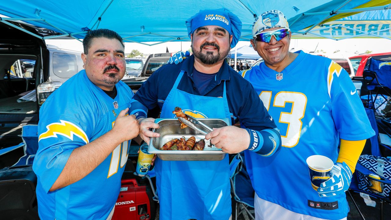 Photos: Monday Night Football with the Bolt Fam