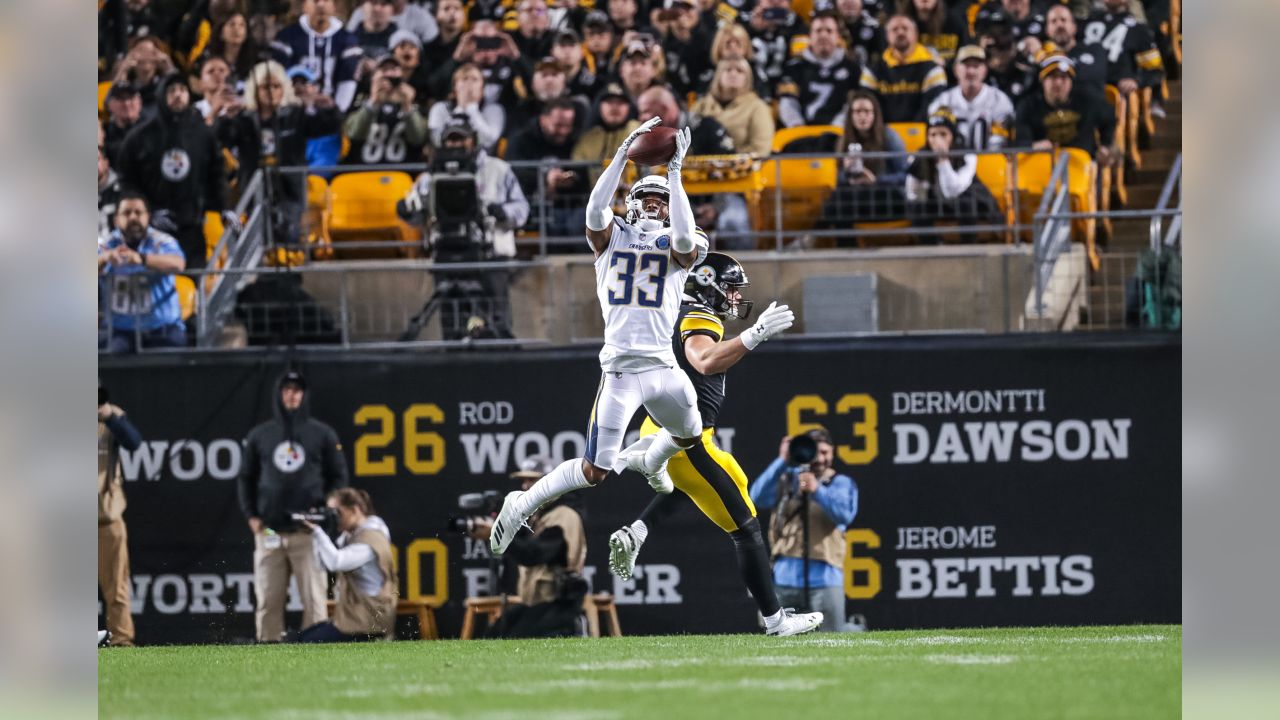 Los Angeles Chargers 17-24 Pittsburgh Steelers: James Conner's touchdowns  seal win, NFL News