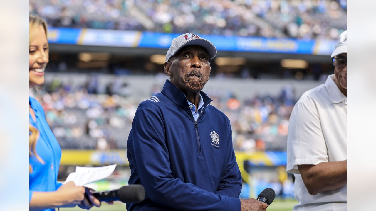 Chargers to retire Charlie Joiner, Kellen Winslow's jersey numbers