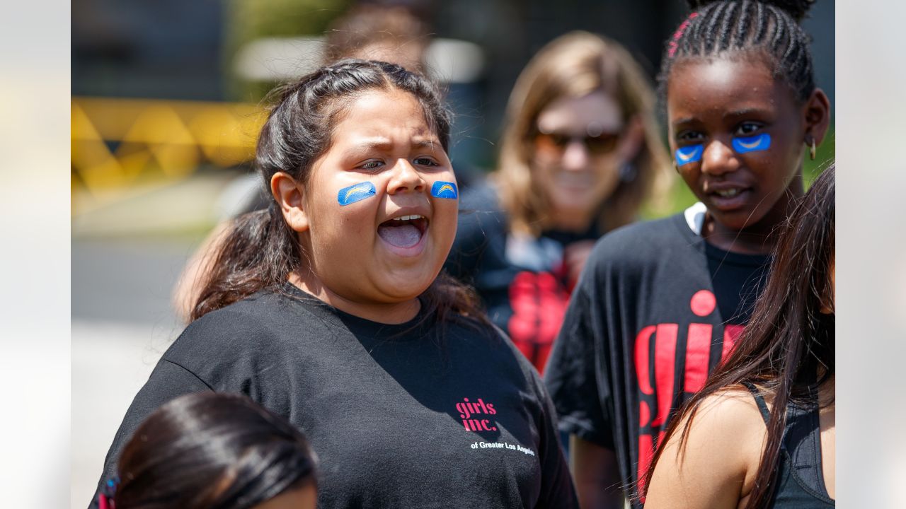 Chargers Host Flag Camp in Support of Mattel's Play it Forward Week