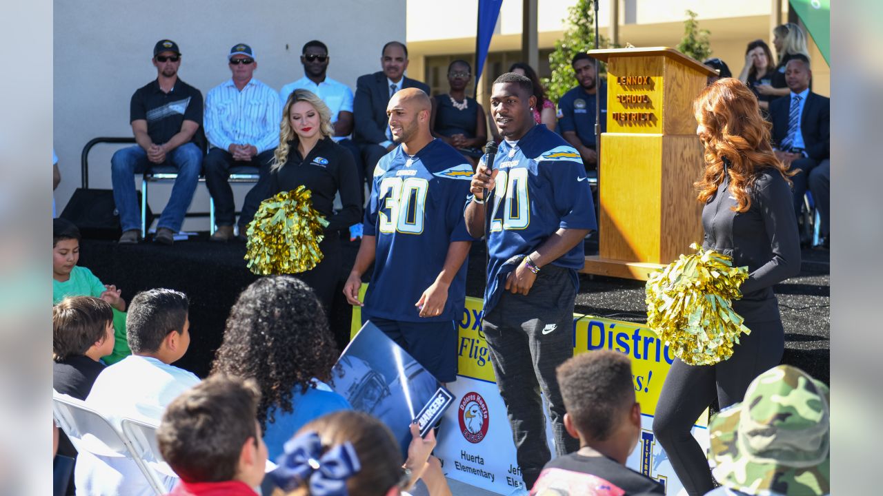 Los Angeles Rams and Fuel Up To Play 60 Award Inglewood Unified School  District $10,000 Hometown Grant - Inglewood Today News