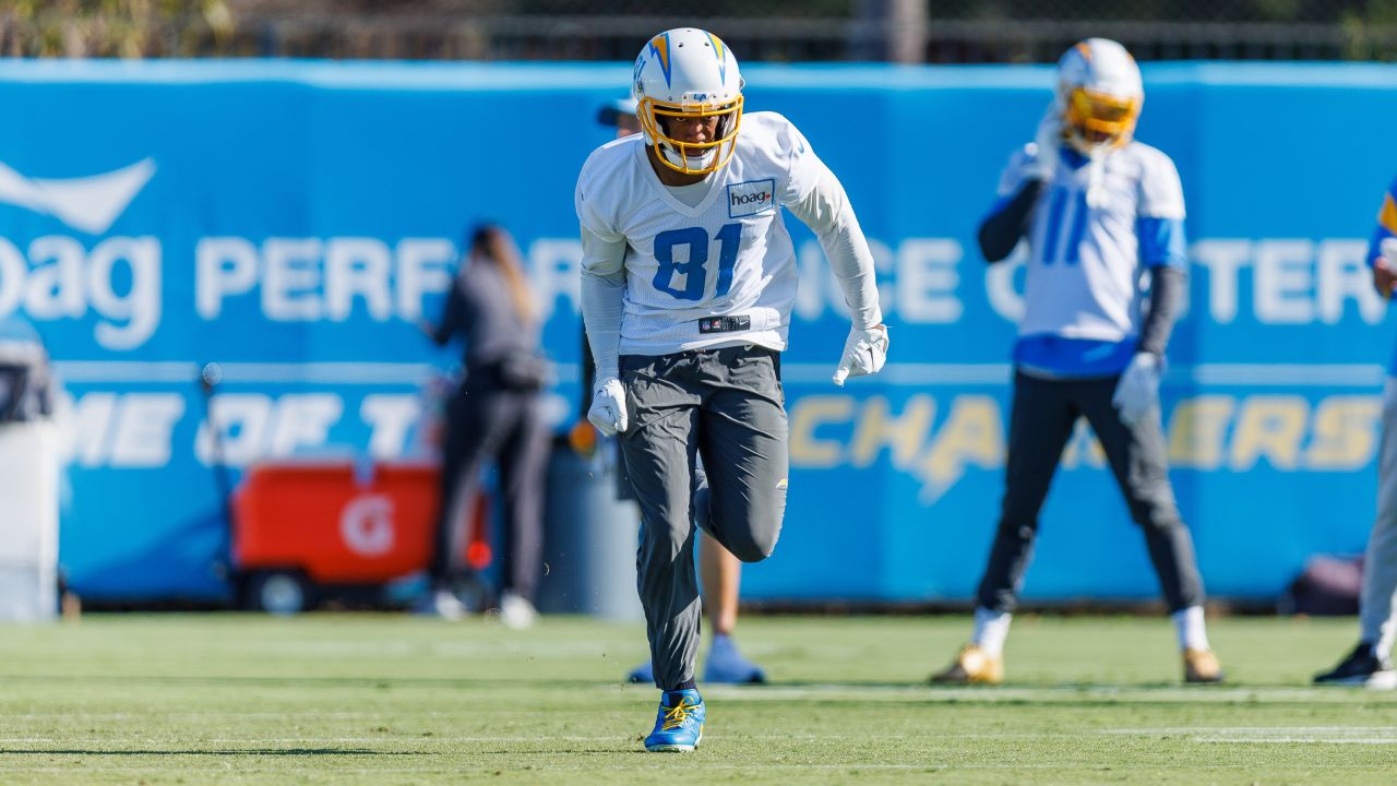 Los Angeles Chargers linebacker Daiyan Henley (0) walks off the field after  the NFL football team's rookie minicamp Friday, May 12, 2023, in Costa  Mesa, Calif. (AP Photo/Jae C. Hong Stock Photo - Alamy