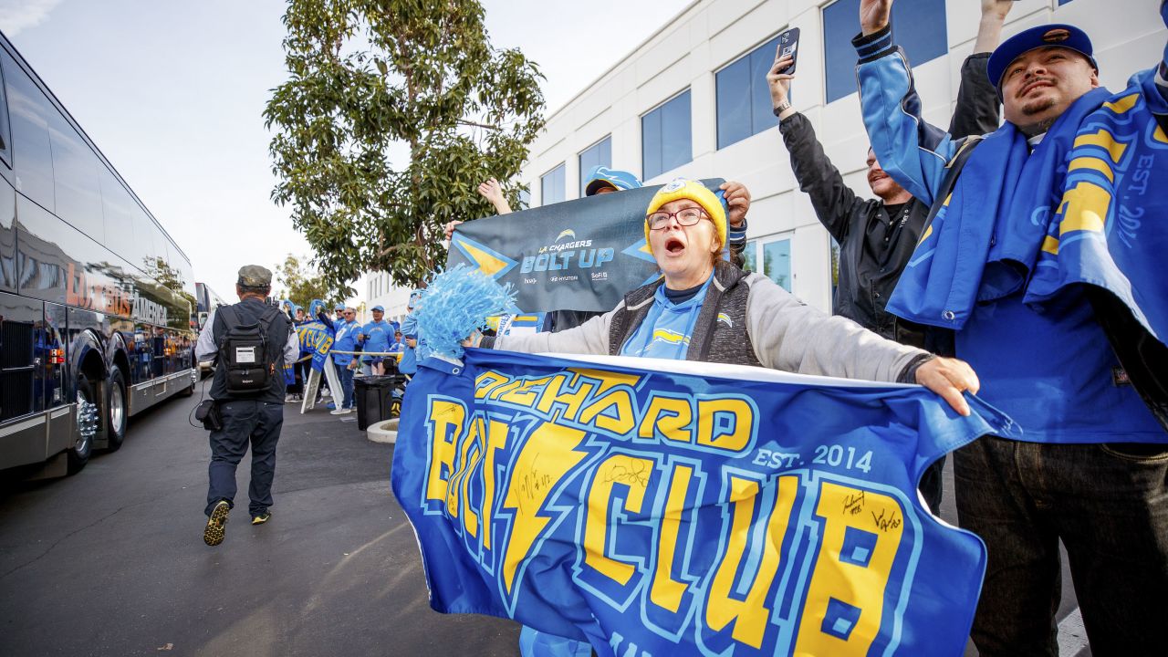 Were L.A. Chargers season ticket holders misled - 2UrbanGirls