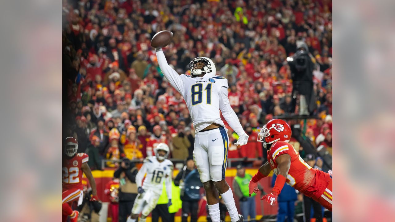 Mike Williams Makes Rare Chargers History Following Huge Game