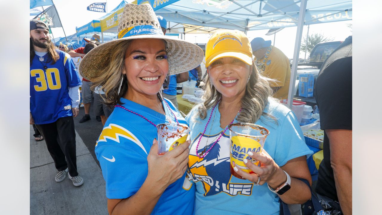 CHARGERS: L.A. falls to 2-3 on Monday Night Football – Annenberg Media