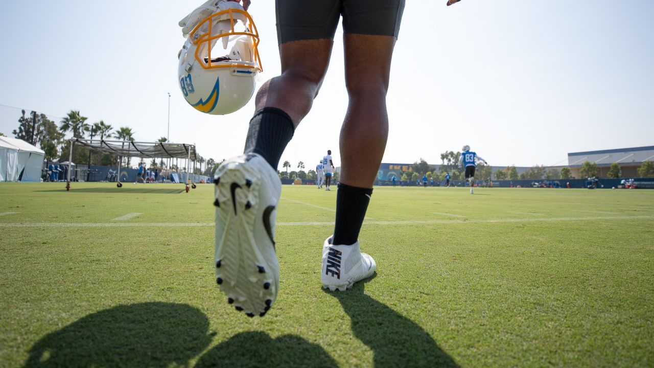 Justin Herbert steps into the national spotlight when the Los Angeles Chargers  play on Monday Night Football 