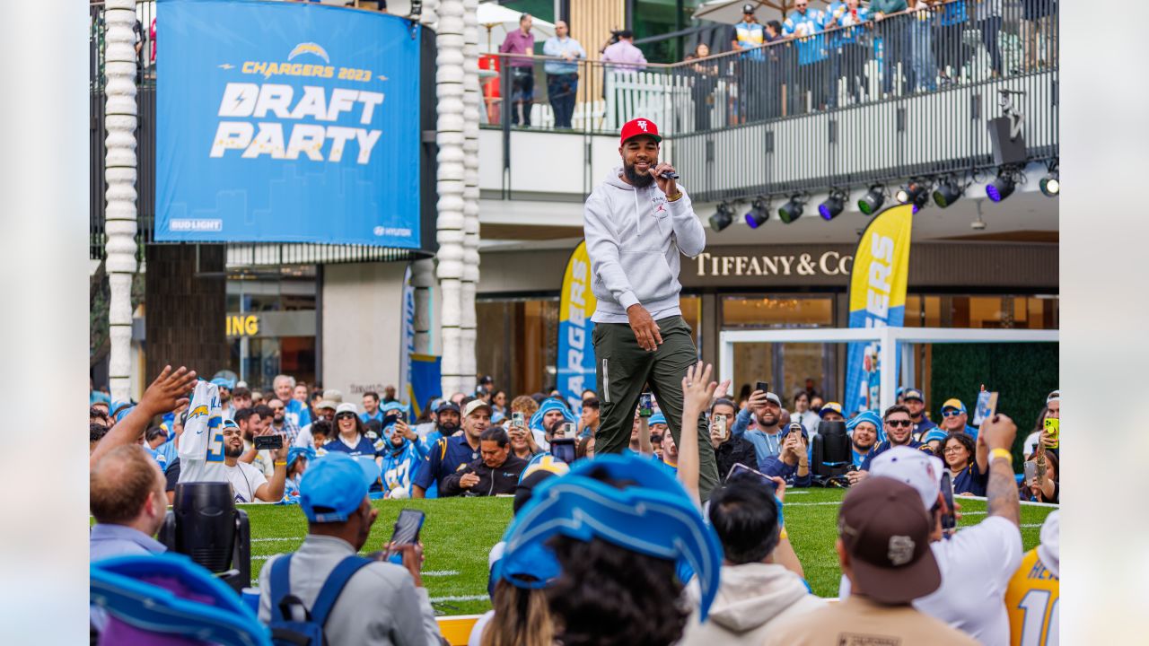 Keenan Allen Gets Slimed