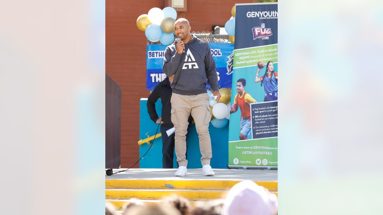 GENYOUth – NFL FLAG-In-School Kicks Off 10th Year of Engaging Students in  the Love of Sport