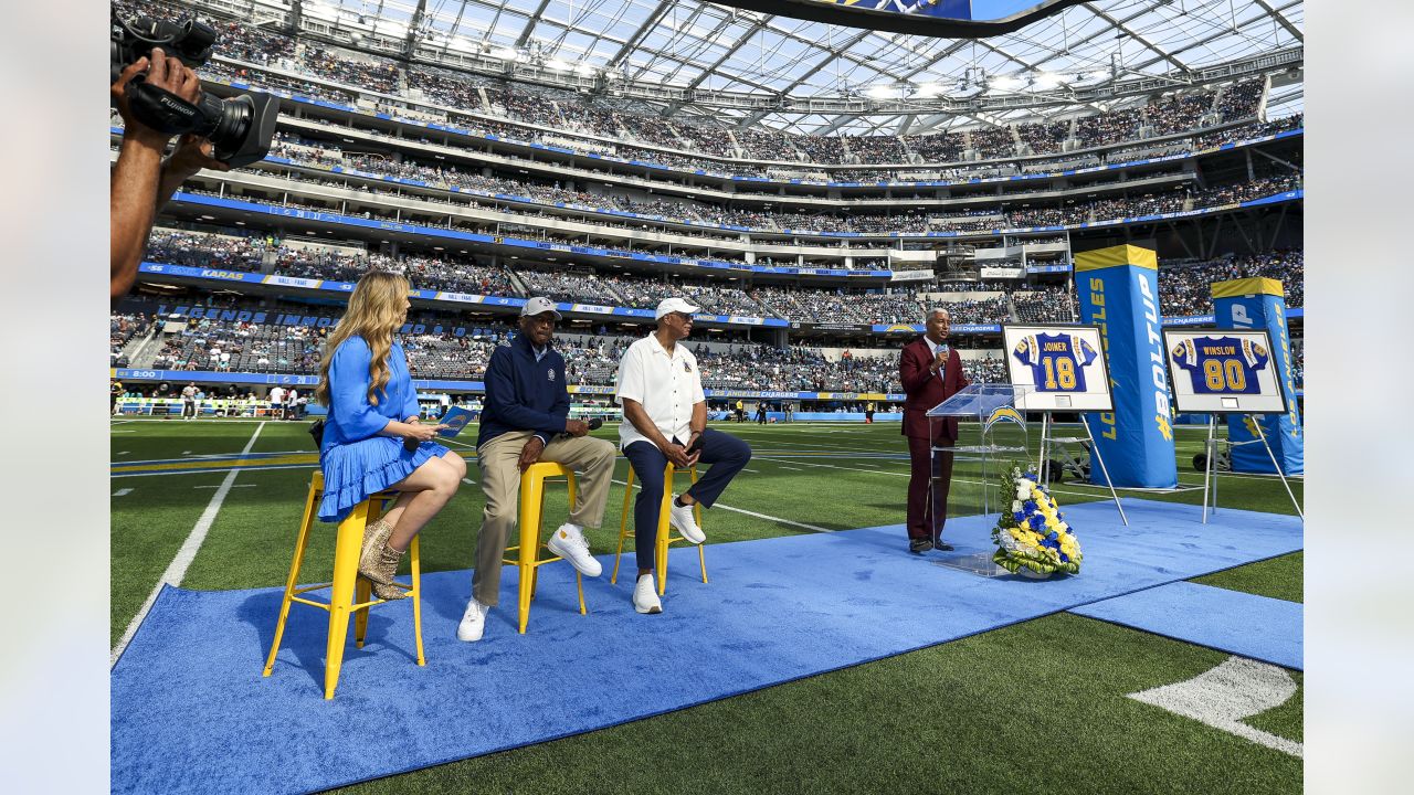 Chargers Set To Retire Jersey Numbers Of 2 Legends - The Spun