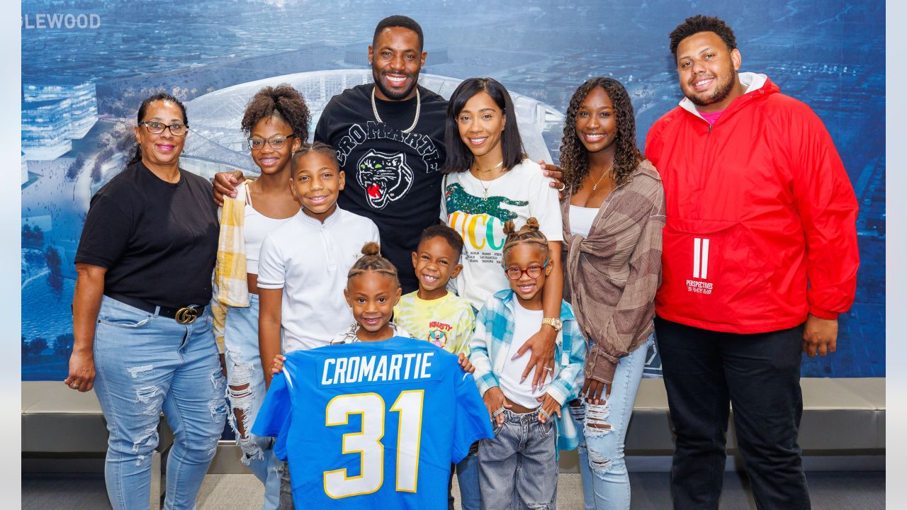 Longtime Chargers CB Antonio Cromartie, DT Corey Liuget sign one-day  contracts to retire with organization