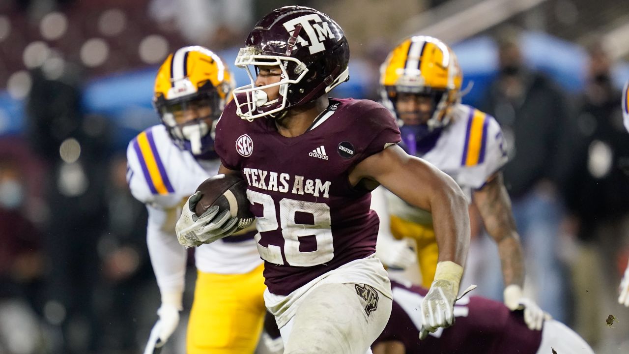 Los Angeles Chargers 2022 NFL Draft: Isaiah Spiller - Good Bull Hunting